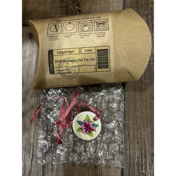 Longaberger 2008 Mothers Day Basket Ceramic Tie On NEW floral blooms - Picture 1 of 1